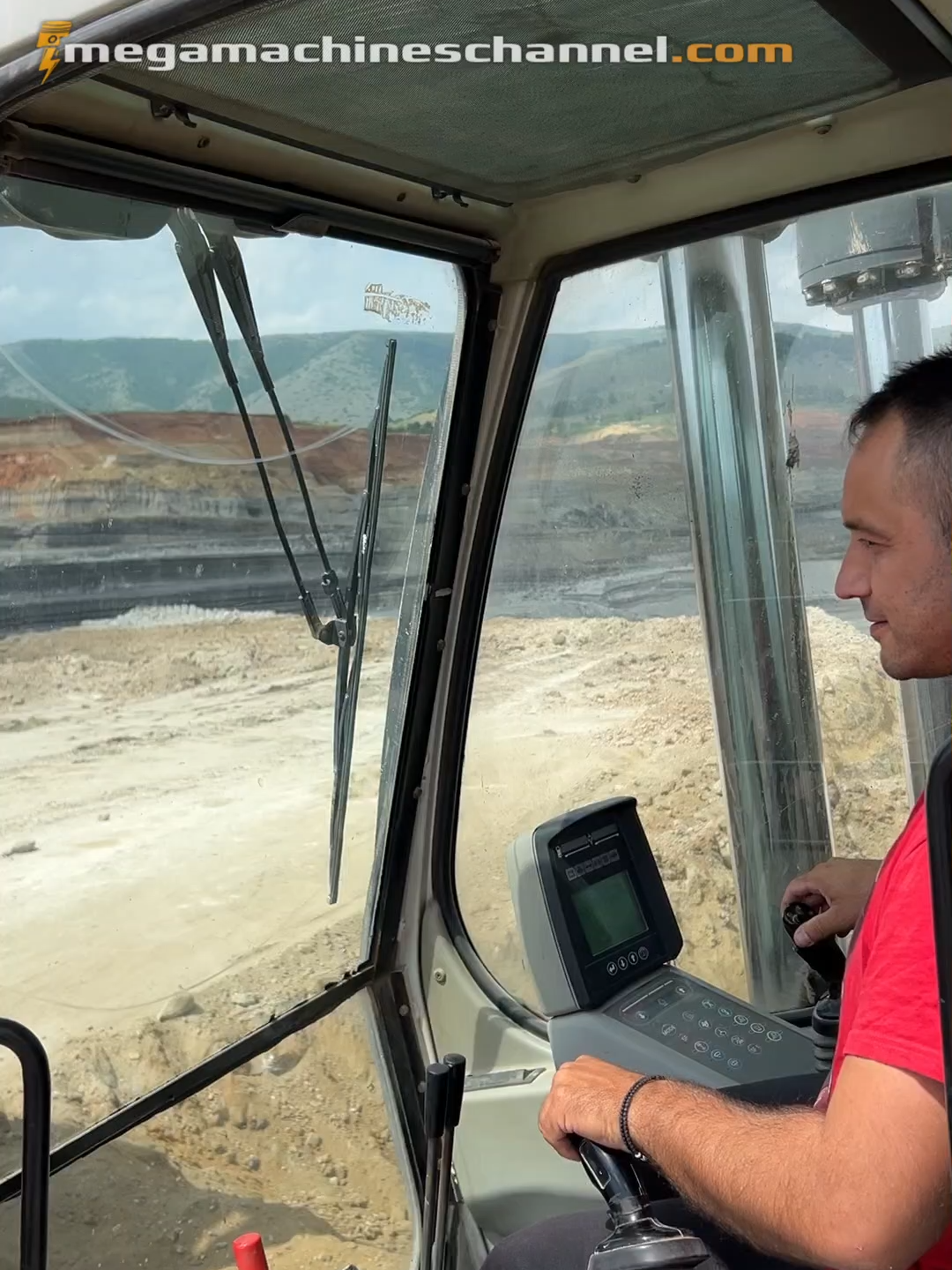 Inside The Cabin - Huge Mining Area #megamachineschannel #pov #excavator #TRUCKS #mining #worklife