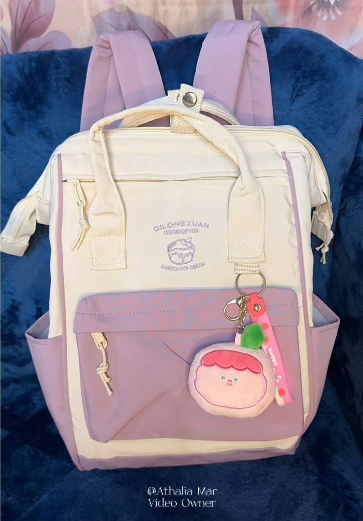 #schoolbag #schoolbackpack #backtoschool #largecapacitybackpack #giftrecommendations #trendybags 
