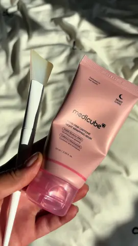 ✨SLEEP, SHED, & GLOW ✨ This overnight miracle is powered by PDRN (yep — salmon sperm 🐟💧) to repair, hydrate, and brighten your skin while you sleep! 😴💖 The medicube PDRN Pink Caffeine Overnight Wrapping Mask locks in moisture and boosts skin renewal overnight so you wake up with that glass skin glow ✨ 🛒 $20–$99 | Free shipping on orders $30+ #TikTokShop #medicube #PDRNmask #GlassSkin #OvernightGlow #skincaresecret