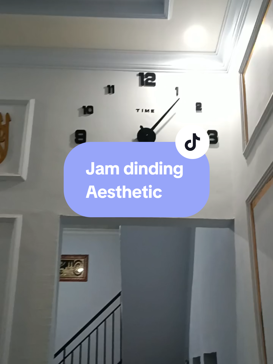 Jam dinding tempel , bikin ruang tamu lebih mewah dan estetik #jam #jamdinding #jamdindingesthetic #jamdindingunik #jamdindingtempel #jamdindingjumbo 