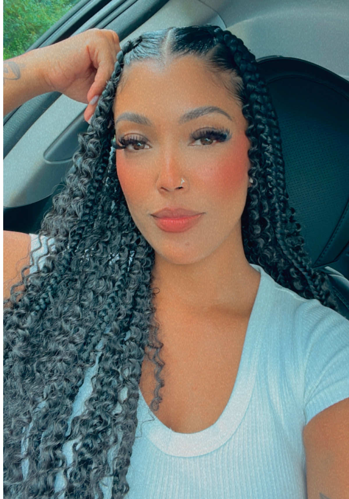 Braids! Se me olvido grabar el segundo video el mismo día y ya ando media despeinada 😂 #braids #dmvbraids #vacay #vacationhair 