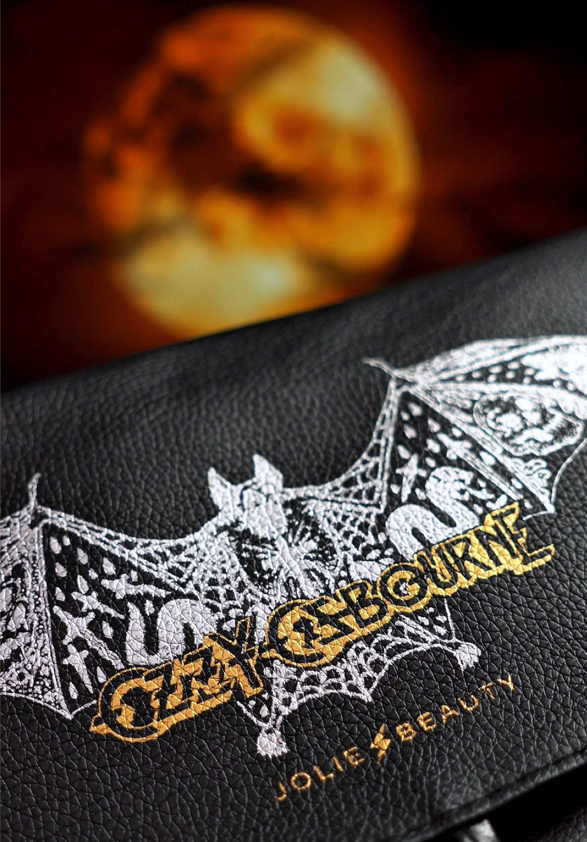 🎸 Rock Royalty in a Brush Set 👑🖤  Ozzy x Jolie Beauty Collaboration is 💥 I literally screamed when I unboxed this! 😱  The Royal Rock Royalty 15-piece brush set by @Jolie Beauty x @Ozzy Osbourne is everything I’ve ever dreamed of - gothic, glam, and glittering with pure rock energy. 🖤🎤✨ Each brush has ultra-soft crimson bristles, stunning silver details, and YES… REAL holographic shimmering glitter in the handle? It’s like holding a piece of dark magic in your hands. 🧙🏻‍♀️⚡ Wrapped in the most iconic Ozzy-branded brush wrap - this is a must for makeup lovers who live for bold beauty and legendary vibes. I’m beyond honored to be part of this collaboration. 💋 🖤 Use my link in bio to get 10% OFF 💌 Thank you for all the love and support — I’m seriously OBSESSED! #OzzyOsbourne #JolieBeauty #RockRoyalty #GothGlam #MakeupBrushGoals #CrueltyFreeBeauty #MakeupUnboxing #lenkakmakeup #makeupreels #joliebeautyxozzy #joliebeautybrushes 