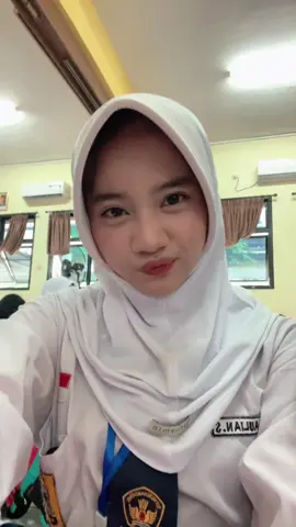 lagunyaa cantik daa