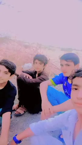 janzz@MiR BALACH 7 @Buladi @Shayhaq_Rahim7📸 @King Pz Baloch @ZAIDU😎 #oupage❤️❤️❤️foryou💞💞💜viral💕 #oupageofficiall # akeel Akbar 
