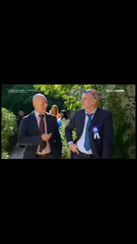 #ucciomudù #ridere #ridicheèmeglio #like #barzellettediuccio #viralvideo #migliorivideo #facciamociunarisata #neiperte#andiamoneiperte #lol #tendenza #comedyvideo #ucciomudù #fyp @Brando Rossi 