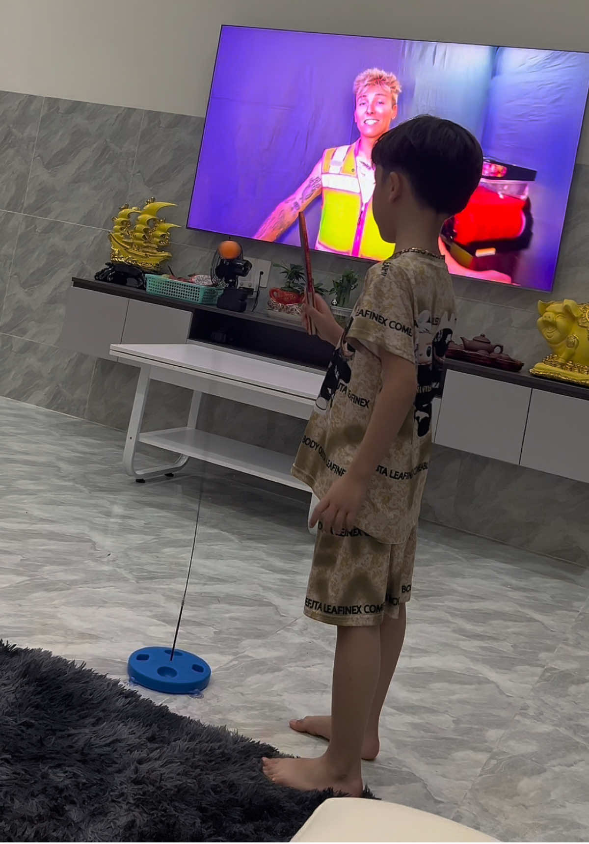 Bộ đồ chơi đánh bóng bàn luyện phản xạ#emkieutaphoa #bodochoidanhbongban #danhbongban #danhbongbanluyenphanxa 