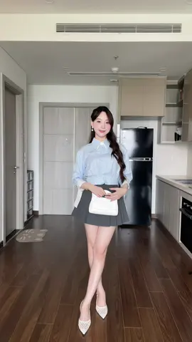 Vừa thanh lịch tiểu thư lại công sở dễ mặc #myoutfit #elegantstyle #vayxinh #thoitrangnu #vaycongso #settieuthu #aosominu #videoviral #outfitideas #xuhuong 