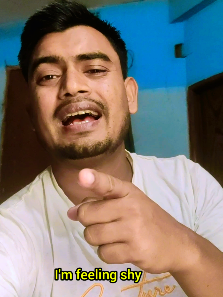 কাতার তলে থাইকা বুড়া দাড়ি লাড়া মারে..#Shorts #AmazingWalk #TrendingStyle #ShortsVideo 
