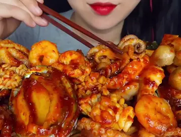 Mukbang spicy seafood (Yt:Hongyu ASMR) #hongyuasmr #spicyseafood #seafood #seafoodboil #spicyseafoodboil #mukbangseafood #spicyfood #mukbangkorea #mukbangkoreanfood #koreanfood #asmrfood #fyp #mukbangvideo #mukbangasmr #mukbangeatingshow 