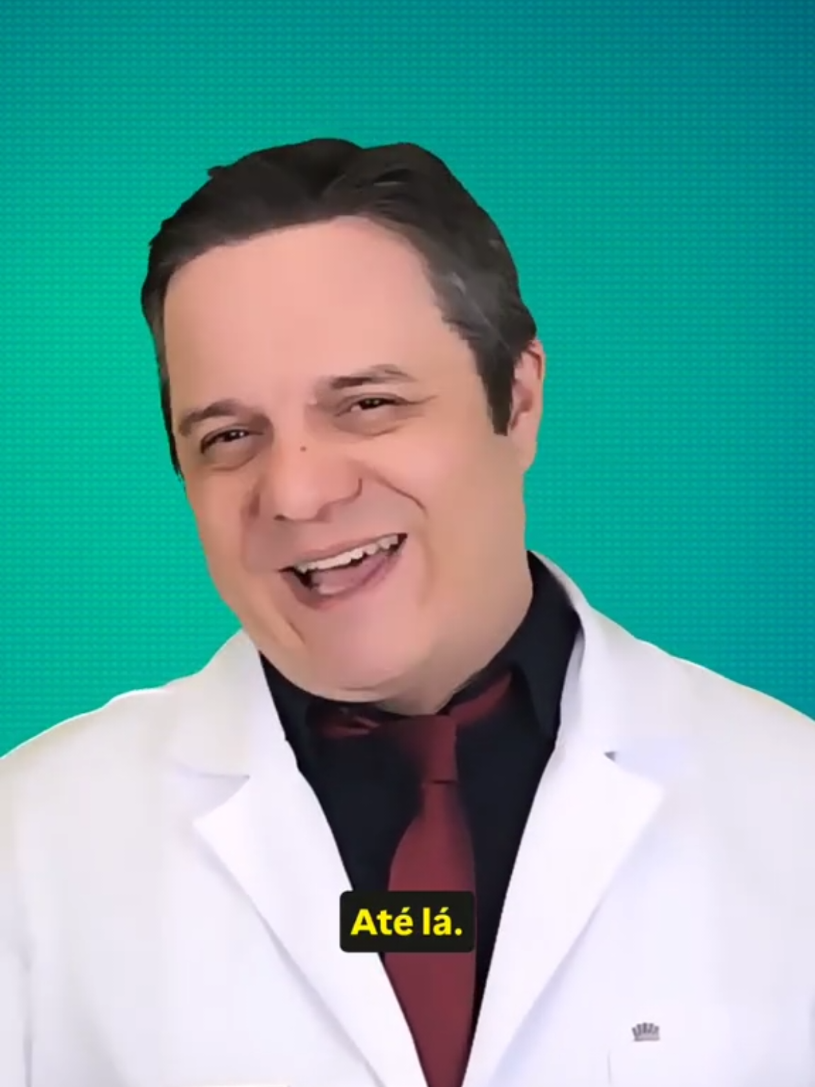 🧠 Você vive cansado, com memória fraca, crises de ansiedade ou desanimado mesmo com exames “normais”? Pode ser deficiência de vitamina B12 — e quase ninguém investiga isso! ⚠️ A B12 é essencial pra sua energia, foco, humor, cognição e até pra proteger seu cérebro contra doenças como Alzheimer e Parkinson. Sem ela, você não produz ATP direito — e aí vem a fadiga crônica, a confusão mental e até sintomas depressivos. 🔬 Ela também é responsável por formar a mielina, que protege seus neurônios. Quando os níveis estão baixos, surgem depressão, ansiedade, tontura, insônia, perda de equilíbrio, formigamentos e até queda de cabelo. 😱 E atenção: você pode comer carne todo dia e mesmo assim ter deficiência. Por quê? Porque a B12 precisa de fator intrínseco, produzido no estômago. Quem usa antiácidos, tem gastrite, fez bariátrica ou é vegano está em risco real! 👀 Sinais de que sua B12 pode estar baixa: ✔️ Cansaço sem explicação ✔️ Perda de memória e foco ✔️ Irritabilidade e TPM forte ✔️ Palidez, tontura, unhas fracas ✔️ Formigamentos nas mãos/pés 💉 Formas mais eficazes de suplementar: ✅ Metilcobalamina – ativa, ótima absorção ✅ Adenosilcobalamina – mais energia ✅ Hidroxocobalamina – liberação prolongada 🚫 Evite a cianocobalamina (menor biodisponibilidade) 👨‍⚕️ Meu nome é Marcel Guazzelli, nutricionista e fitoterapeuta. Se você quer mais foco, energia, saúde mental e prevenção real, me segue aqui! 💡 Eu só trago conteúdo baseado nos estudos mais recentes da ciência nutricional e funcional. 📍E se você quer resolver isso de verdade, marque sua consulta comigo, online ou presencial com: ✅ Bioimpedância ✅ Avaliação clínica e antropométrica ✅ Plano alimentar personalizado ✅ Investigação com base em sintomas e exames 📲 Clica no link da bio ou me chama no direct. Vamos restaurar sua saúde pela raiz — com ciência, nutrição funcional e resultado real! . . . . . #saude #nutricao #nutricionista #marcelguazzelli #b12 #depre #depressão