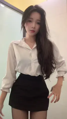 đăng lại nhá mấy con vk