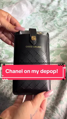 NEW Chanel “Coco Crush” black quilted wallet/phone case with gold chain up on my Depop now! A must-have for fashion lovers who appreciate timeless Chanel style. Depop: teeshiebean #depop #chanel #cococrush #chanelcococrush #sellingondepop 