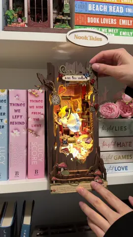 summer at home activity ideas ✨ #aliceinwonderland #summerproject #diyproject #hobby #crafting 