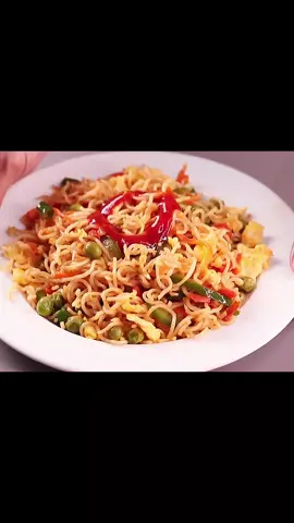 Maggie masala recipe/ easy and quick snack/vegetable masala Maggie  INGREDIENTS & PROCESS: 3 CUP WATER ½ TSPN SALT 1 TSPN OIL  2 PACKET MAGGI NOODLES  BOIL FOR 2-3 MIN. 2 EGGS ½ TSPN SALT 1 TBSP OIL 1 TSPN CHOPPED GARLIC  1 MEDIUM CHOPPED ONION 2 GREEN CHILLIS ¼ CUP CARROTS ¼ CUP CAPCICUM  ¼ CUP GREEN PEAS ¼ CUP TOMATOES   MAGGI MASALA  SALT AS PER TASTE 1 TSPN SOYA SAUCE  MIX WELL SERVE . . . #foryoupage #fyp #trending #maggirecipe #easysnack #quickrecipes #tiktokfood  @CRAVE CLIPS 