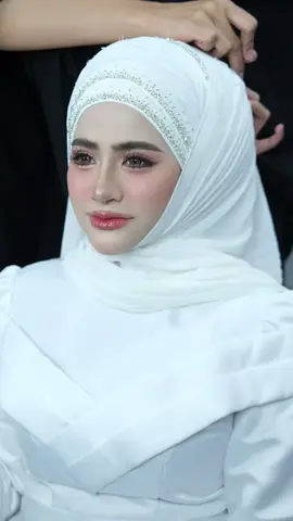กล้องสั่นมากกก #คลุมฮิญาบ #makeup #ช่างแต่งหน้าเจ้าสาว #ช่างแต่งหน้ามืออาชีพ #ช่างแต่งหน้ากรุงเทพ #ช่างแต่งหน้ารับปริญญา 