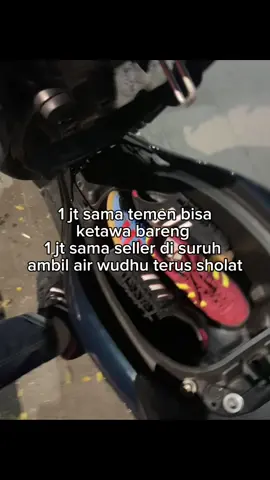 Makasih udah ngingetin sholat bang 😭🙏🏻 #casualstyles #casualoutfit #fyppppppppppppppppppppppp #adidasoriginals #casualstyle #fypシ 
