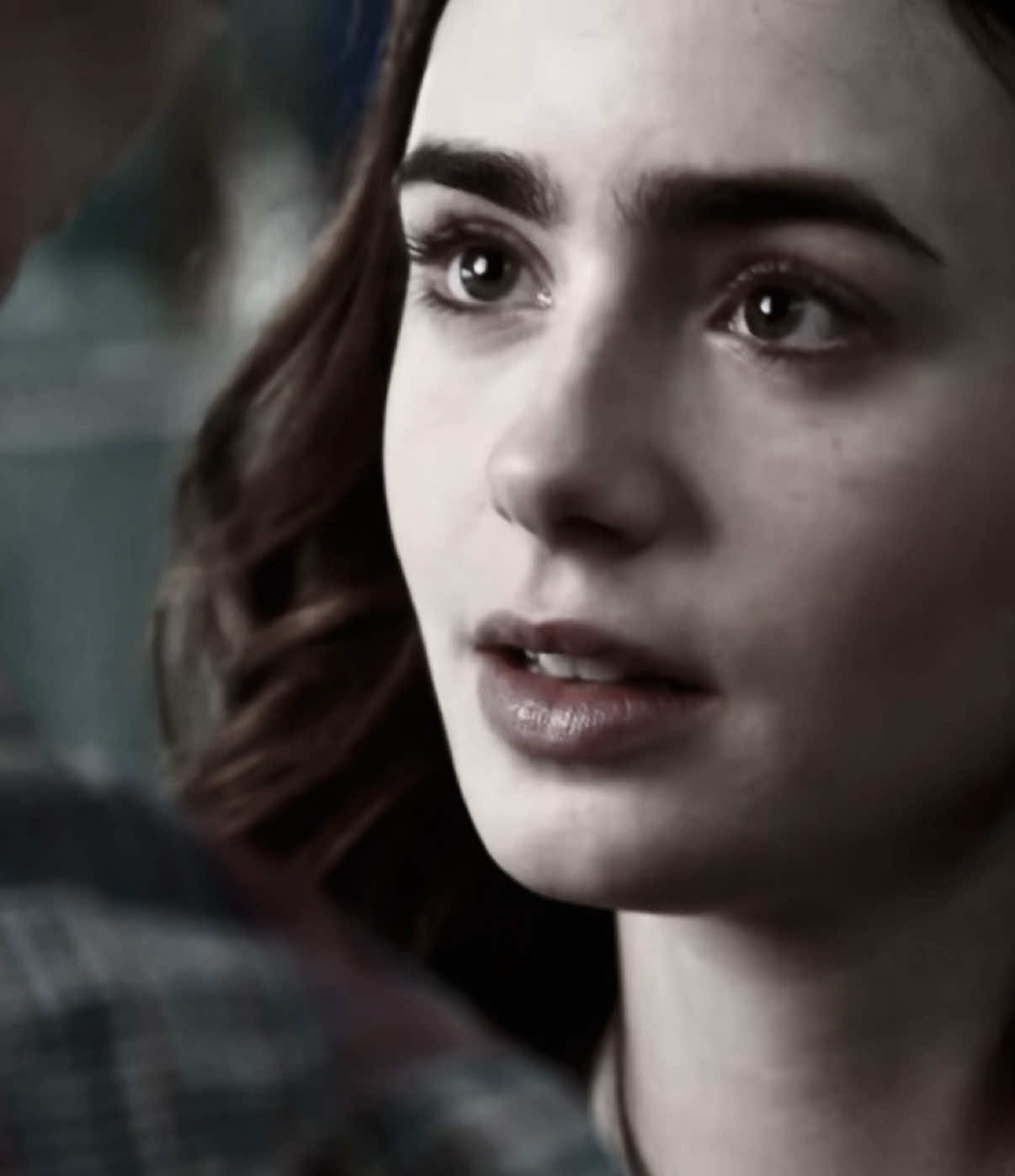ولا ادري ضي عيني انت ، #Loverosie #foryoupage #fyp #viral #lilycollins 