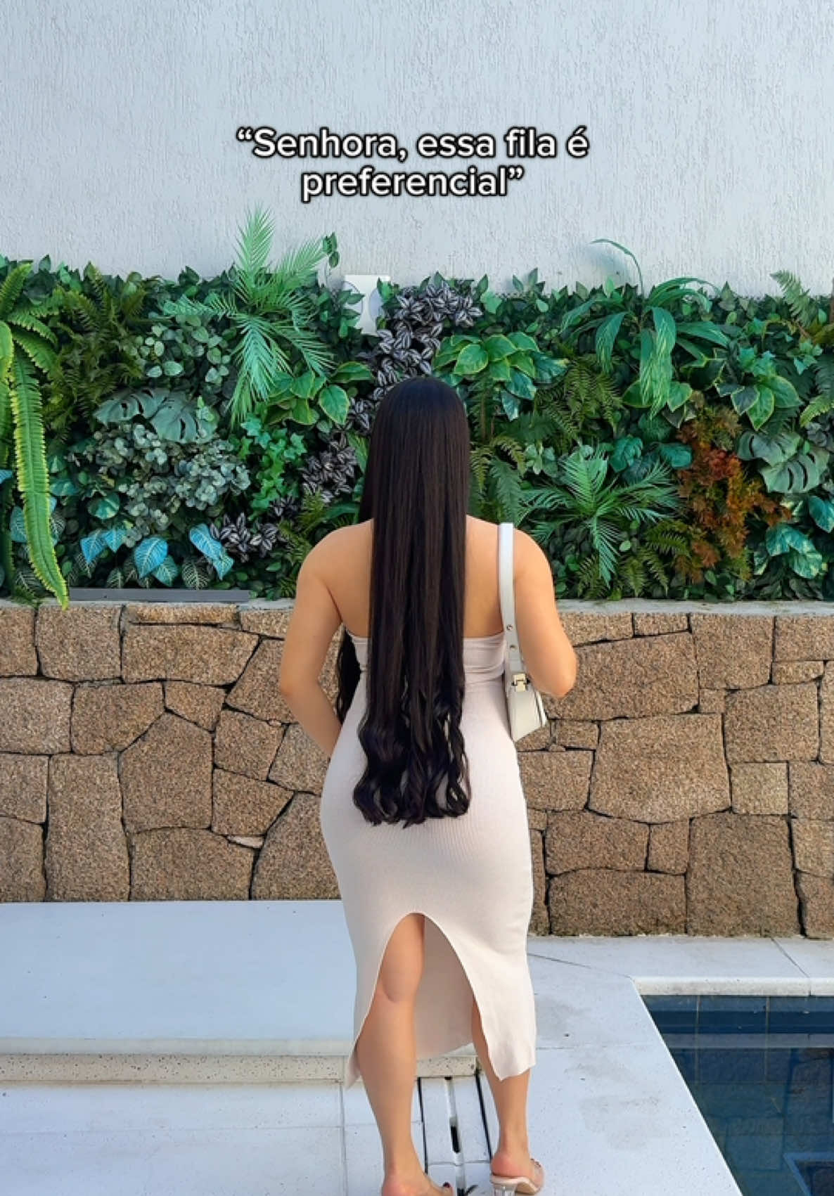 Estou vendo sim 😌 #gravida #gravidez #cabeloslongos #cabelao 