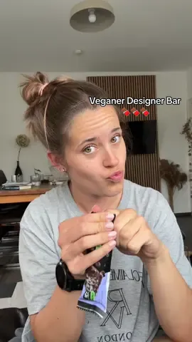Habt ihr die veganen schon probiert?🍫 #esn #designerbar #tastetest #highprotein #proteinbar #morenutrition @ESN - Elite Sports Nutrition 