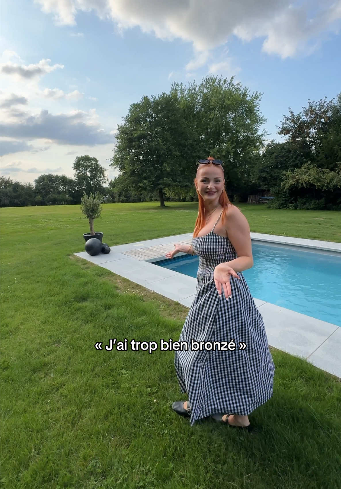 Laissez moi croire que j’ai bronzé par pitié 👩🏻‍🦰 #girlythings #couple #dailylife #vacation 