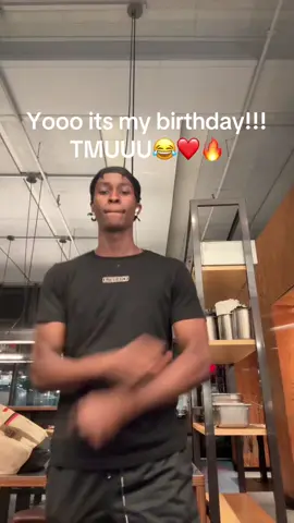 TMU im so glad to see 22 thank yall fa supporting me n believing and helping me blow up wit this chipotle movement forever love❤️🤞🏾 but aye who wan a free bowl we can still battle 😂🔥 #bonnetboyv0n #fyp #viral #chipotle #chipotlebowl #dance #birthday 