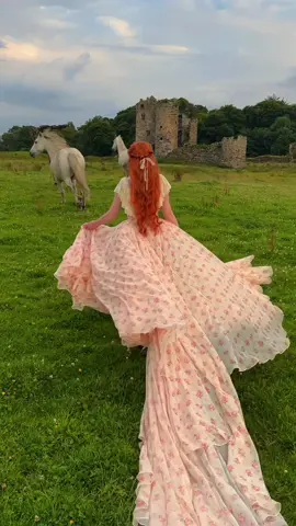 let me bring my knight 🏰💕 running around my favorite castle ruins in the most romantic dress by @LaceMade #princess #castlecore #princesscore #romanticacademia 