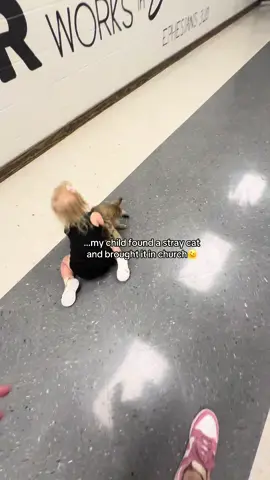 literally running to the sanctuary during church 🤦🏼‍♀️  #fyp #toddlersoftiktok #toddlertok #toddlers #toddlersbelike #girlmom 