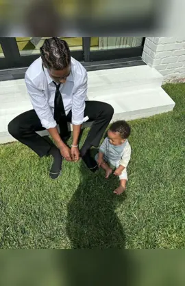 A$AP is a great dad 💙 #asaprocky #fenty #Rza #Riot #creatorsearchinsights2025 #tiktoktips #engagementstrategies #contentcreation #fypp #goviraltiktok #familyguy #familygoals #familytime #dady #playday 