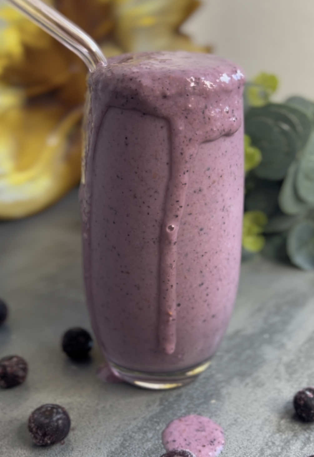 Energy Boosting Healthy Smoothie 🫐🍓🍌 #smoothie #asmr #letsenjoy #healthysmoothie #fyp 