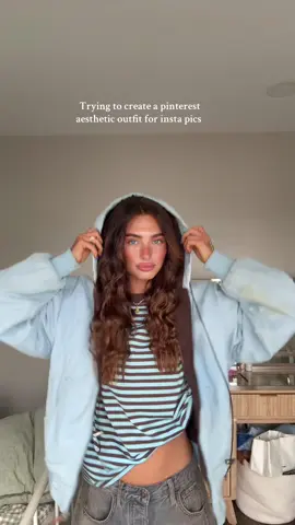 Let me know if the pics turned out good😭😭we tried lmao  #getdressedwithme #gdwm #pinterest #pinterestaesthetic #pinterestoutfit #fitspo #fitcheck #OOTD #pinterestinspired #pinterestfashion #buildanoutfitwithme 