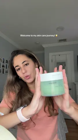 Welcome to my skincare journey!🌟 Where I am going to track the progress of my routine and the affects it has on my skin!  This week talking about the @Biodance Store US toner pads!!! #skincare #skincareroutine #skincarejourney 