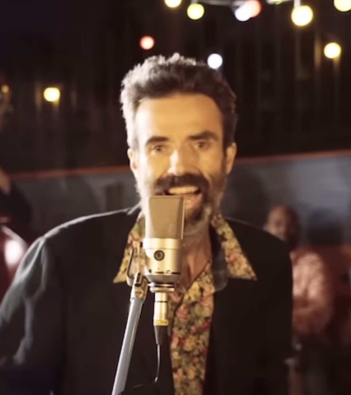 Jarabe de Palo - Eso que tú me das ❣️  #parati #musica #rock #pop #latino #exitos #recuerdos #remember #nostalgia #jarabedepalo #esoquetumedas 