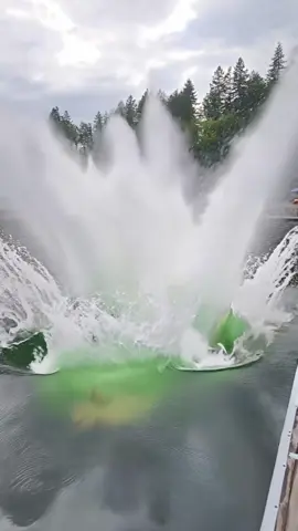 Ez way to make big splashes in the lake