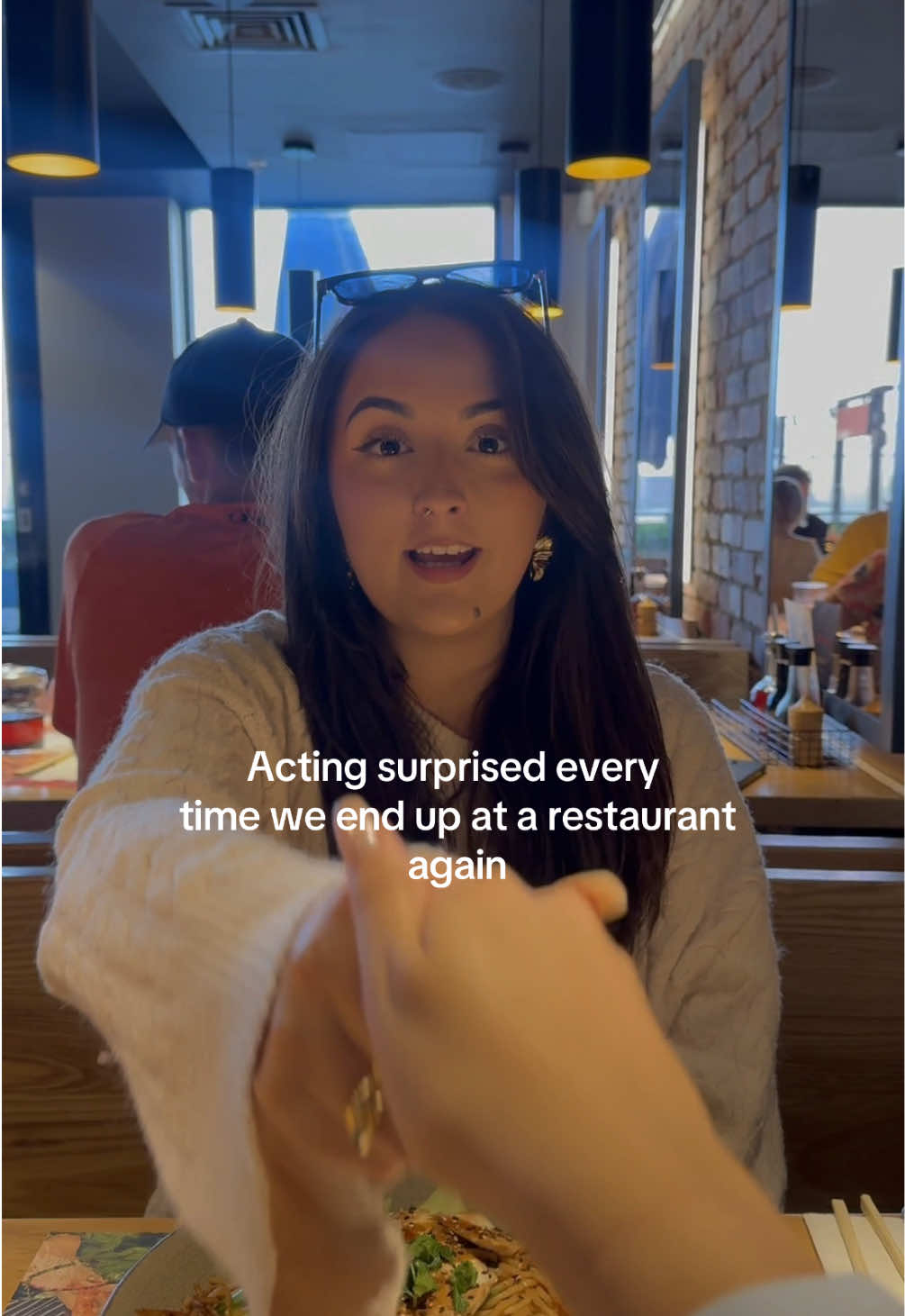 God forbid a girl likes her food 🥲 #relatable #nicetomeetyou #justagirl #handshaketrend #bestfriend @Elle 
