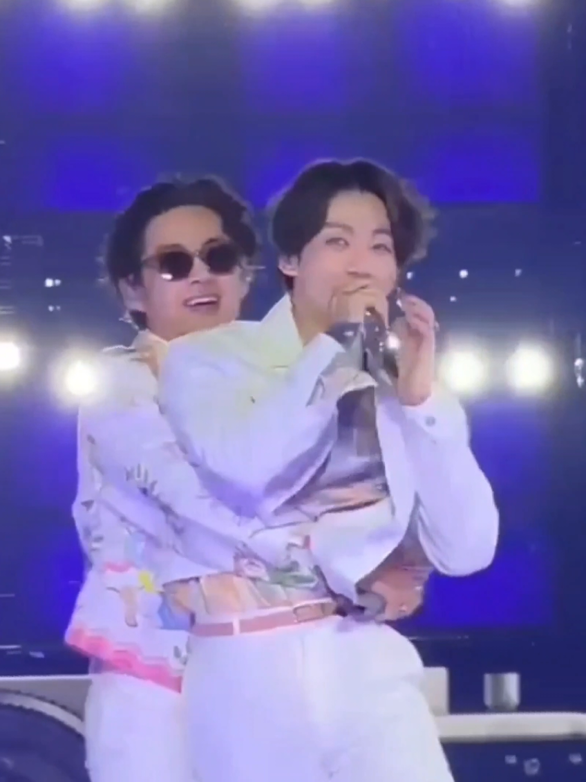 just some clips | #TAEKOOK #taehyung #kimtaehyung #jeonjungkook #jungkook 