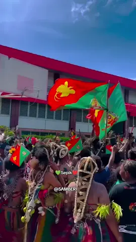 #lagupngtiktok🇵🇬🇵🇬💯 #🇨🇺🇨🇺🇨🇺🇨🇺🇨🇺 #sepikpng🇵🇬 @𝙎𝘼𝙈𝘽𝙀𝙍𝙄_12 