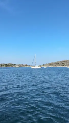 Summer☀️ #sweden  #boatlife #fyp #västkusten #cava #boat #fairline #fairlinetarga #vrångö 
