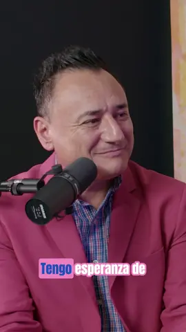 El Futuro Latino: Esperanza y Progreso en 2025 Tenemos esperanza en el progreso actual, contrastando con el pasado. Hoy, la comunidad latina está más preparada y educada, con un alto porcentaje de empresarios exitosos. Estamos listos para un futuro mejor. FULL EPISODE AVAILABLE @ The Global Latin Factor Podcast Everywhere #ComunidadLatina #Progreso #EmpresariosLatinos #Educación #Éxito #Esperanza #Avance #Crecimiento #Futuro #LatinoAmerica