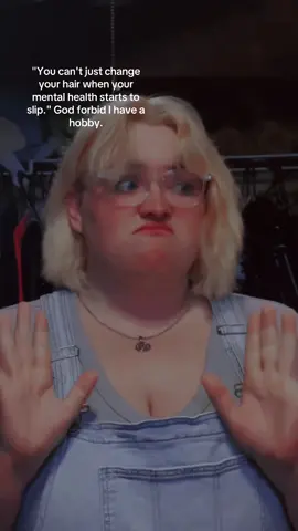 SO ANYWAY NEW HAIR JUST DROPPED 😂😂😂 #haircut #blonde #bob #MentalHealth #genderfluid #hethey #fyp #starchild 