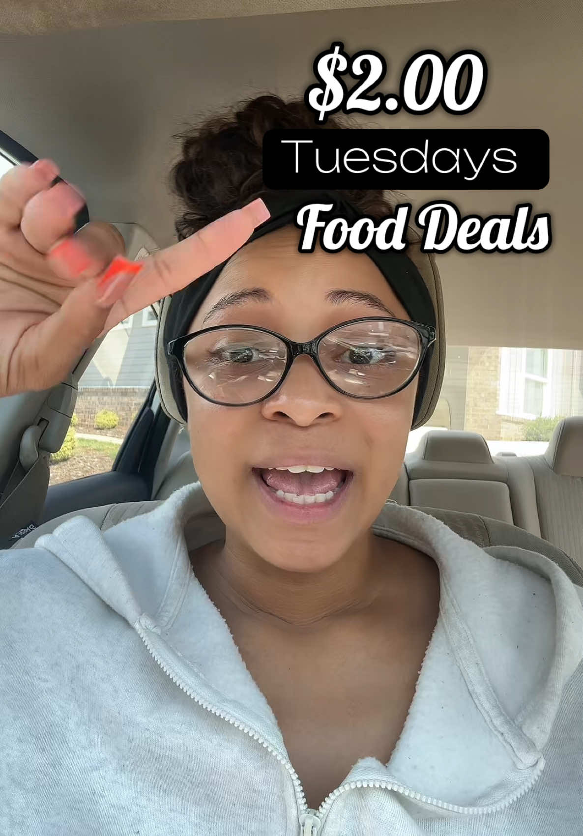 $2.00 FOOD DEALS EVERY TUESDAY AT @Pizza Hut AND @Wingstop 🤸🏽‍♀️🎉 YOU CAN GRAB 2 CHICKEN TENDERS FOR $2.00 or a PERSONAL PAN PIZZA FOR $2.00 🤑 It’s almost dinner time … what are you eating 🍽️🍕🍗 #foodies #fooddeals #couponing #pizzahut #wingstop 
