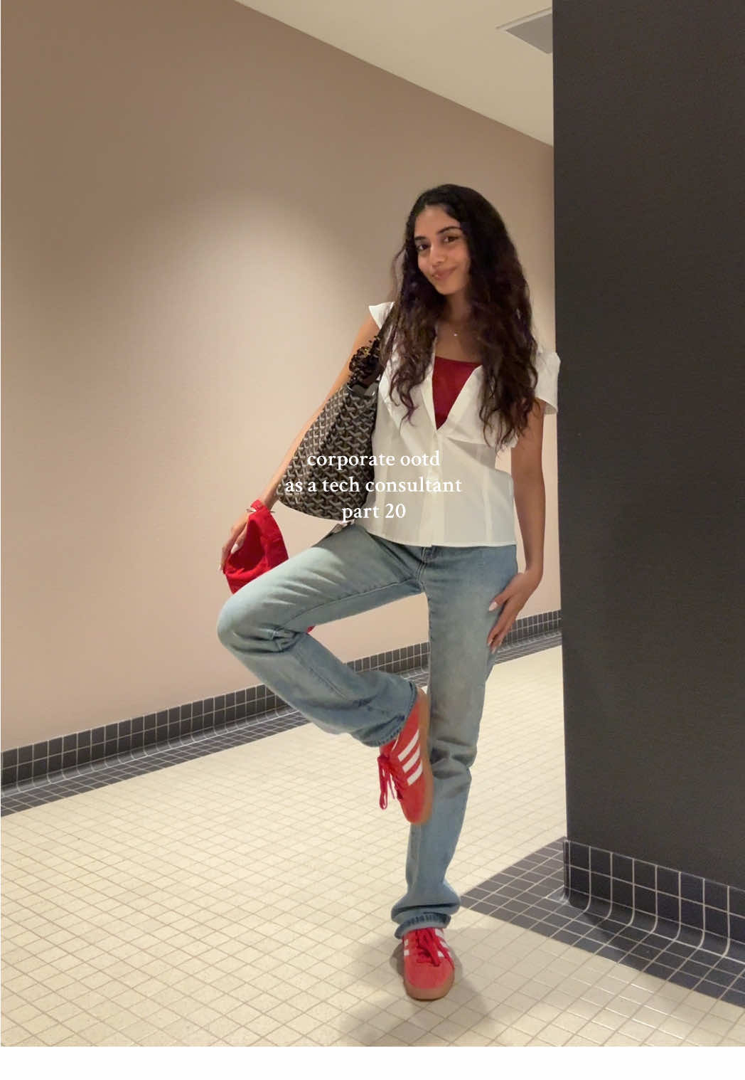 this audio is my fav ⚾️ wearing some red for the angelsss❣️ top - @SKIMS button up - @Brandy Melville jeans - brandy melville sneakers - @adidas bag - goyard #corporategirlies #browngirl #laangels #baseball #satc #naturalhair #workfitinspo 