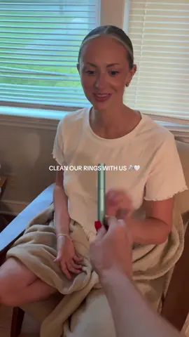 💍👏🏼 #amazon #amazonfinds #amazonmusthaves #ringcleaner #jewerly #ring #tiktokshop #fypシ #theminecompany #crystalclearcarats 