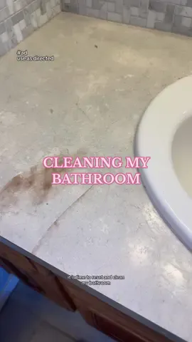 #ad My dirty bathroom didn’t stand a chance against @Clorox ! 😍  #clorox #toughmess #bleach #bathroom #disinfect #reset #cleanreset #bathroomreset #momlife #mom #MomsofTikTok #cleaning #CleanTok 
