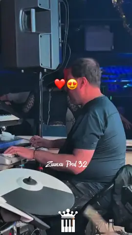 طلعة ادمان.. ❤😍 #chebiyade #راي_جزائري #تصميم_فيديوهات🎶🎤🎬 #شعب_الصيني_ماله_حل😂😂 #vypシ #explore #viralvideos #manini_sahar🔥✅ib #soulazur 