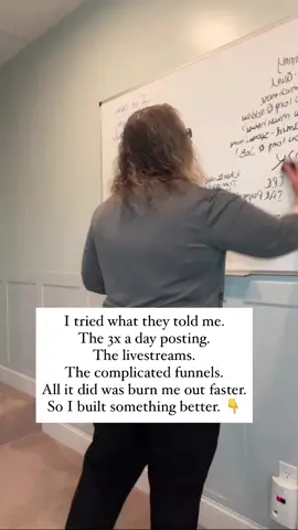 I didn’t need another strategy that made me feel like a failure. I needed a system that felt good to follow. That’s what this is: ➡️ A calm, repeatable method for rebuilding confidence and income without being salesy or exhausted. You don’t need to be the loudest. You just need to be honest and consistent and have a story that connects. That’s what this method helps you build. 💌 Comment REBUILD and I’ll send you my free starter guide.