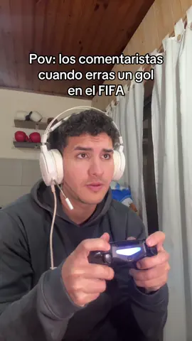 No pueden ser así los hdp 🤦🏽‍♂️ #humor #fifa #futbol #pelota #play #comentarista #comedia 