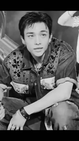 هيونجين😗 hyunjin #hyunjin #skz #straykids #foryou #تصميم #الشعب_الصيني_ماله_حل😂😂 #باور_ثامن_اعجوبه #مالي_خلق_احط_هاشتاقات #blackpink #explore #fyp #kpop #bts #felix #han #seungmin #bangchan #changbin #in #leeknow 