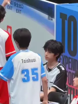 có thể là cười khùng=))  #vuonglokiet_wanglujie_王橹杰 #vuonglokiet #wanglujie #trantuanminh_chenjunming陈浚铭 #torikajie71 #xuhuong #viral 