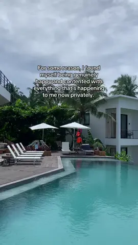 Enjoying my quiet and peaceful private life. 💕