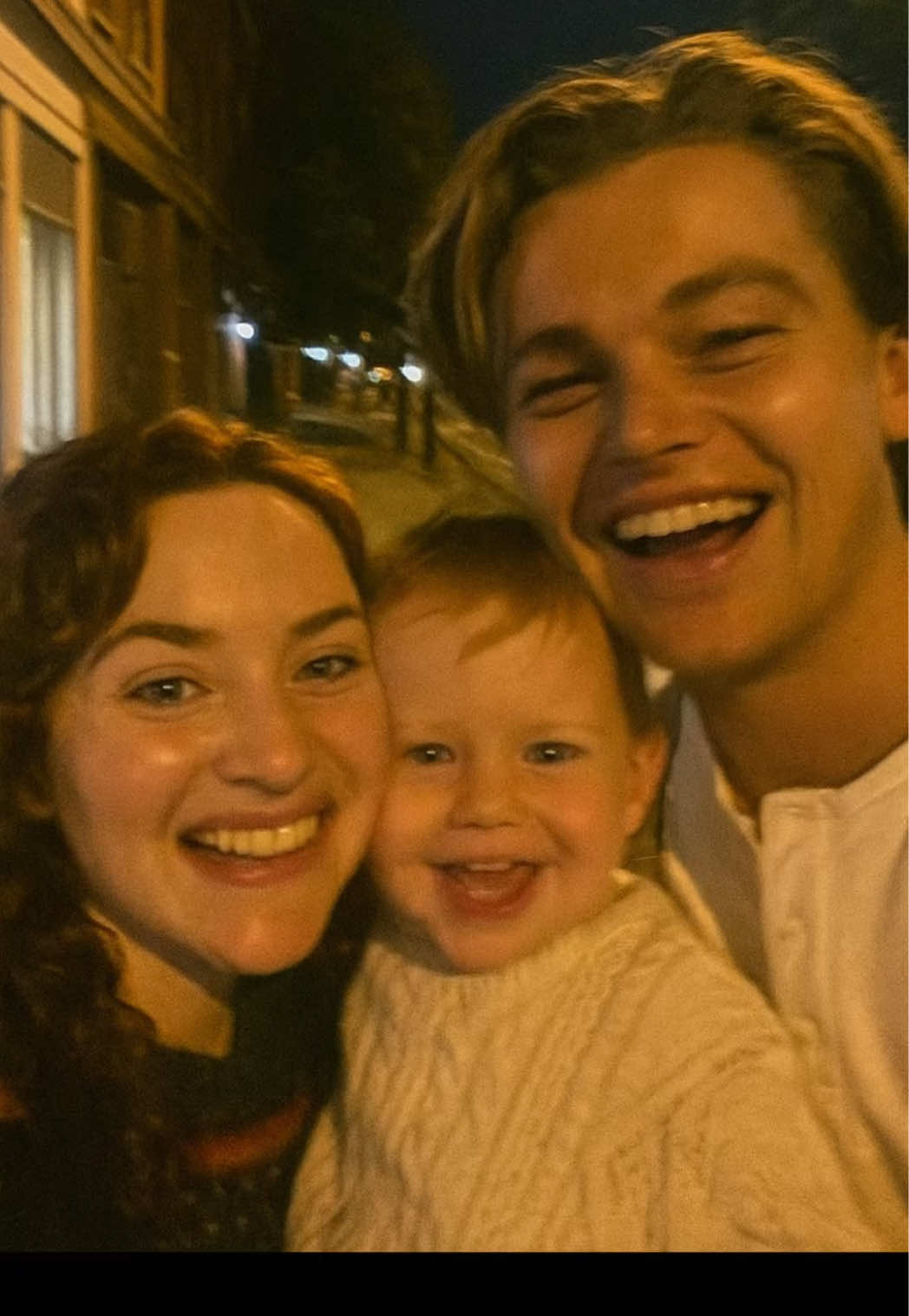 ChatGPT is bad for so many reasons… but not for this😭😭😭 #chatgpt #2000snostalgia #2000s #greysanatomy #titanic #nostalgia #thenotebook #emmawatson #tomfelton #jackandrose #izzieanddenny 